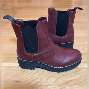 DIRTY LAUNDRY MUSE BURGUNDY PULL ON BOOTS